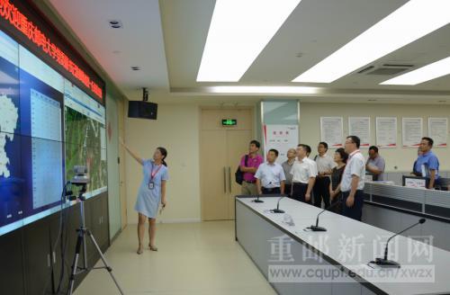 校领导率队走访四川通信运营企业并看望校友